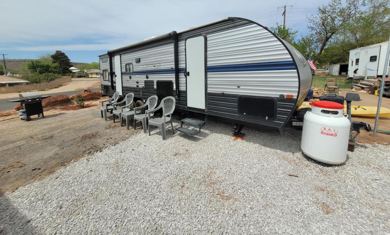 Campsite 2020 Camper Fully Hooked-up At Rv Park! St. George